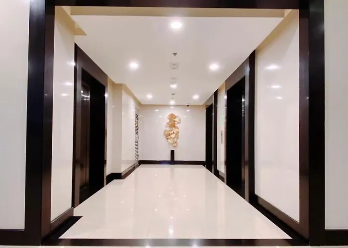 Apartment 120sqm 3bedrooms With Balcony Facing Infinity Pool Bay Sunset, Near Airports, Okada, Solaire, Moa With Free Parking Manila